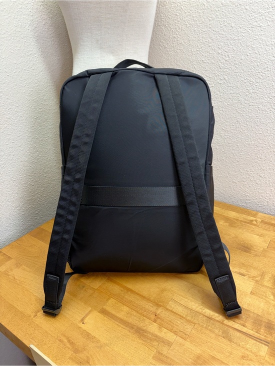 north face anabell backpack The 31L Royal Arch NF0A8EZU TNF Black Fjallraven Re-Kanken Backpack - Originally designed with the New Core Color:Hydrogen Blue